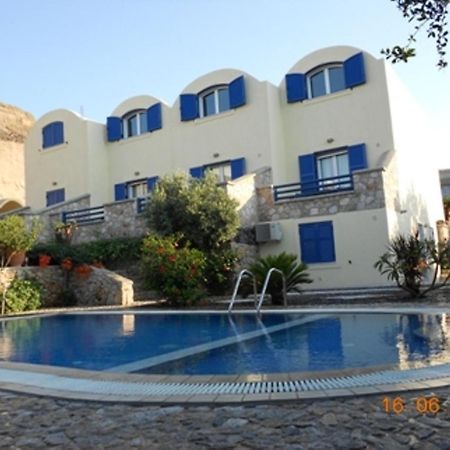 Sea Bliss Villas Karterados  Exterior photo