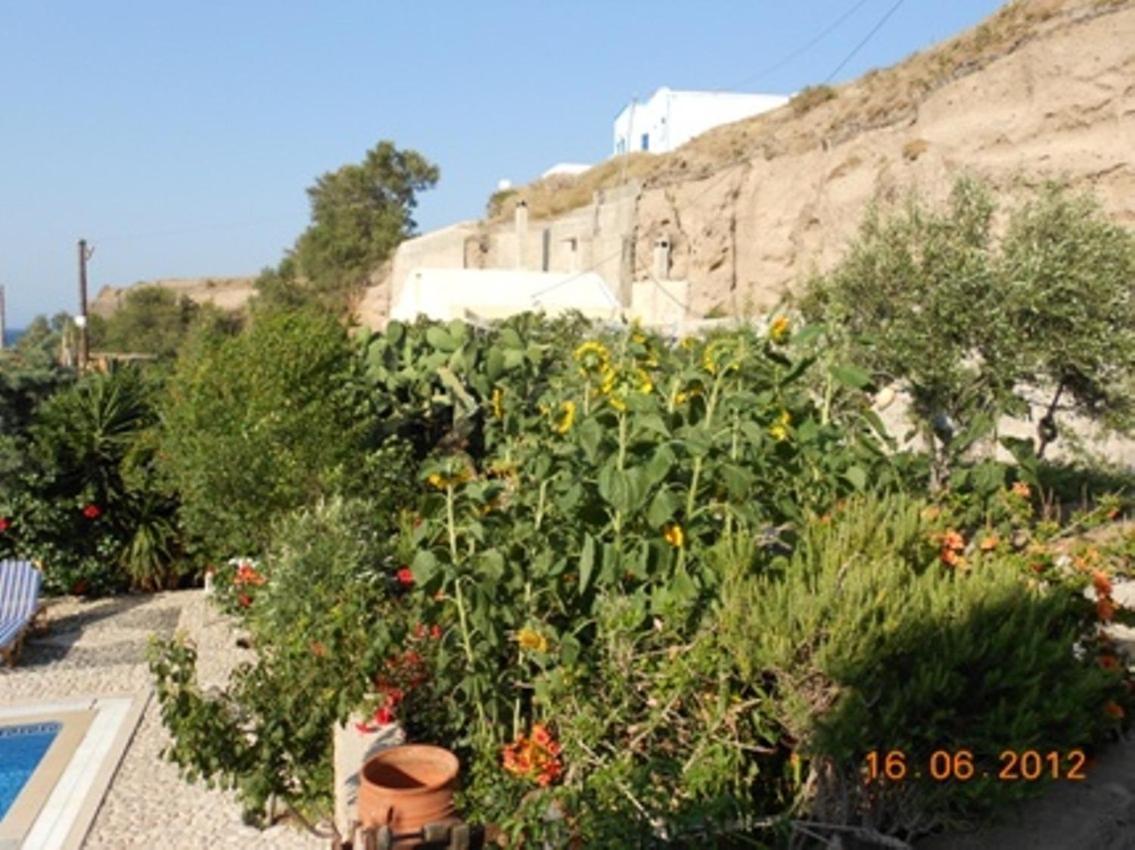 Sea Bliss Villas Karterados  Exterior photo